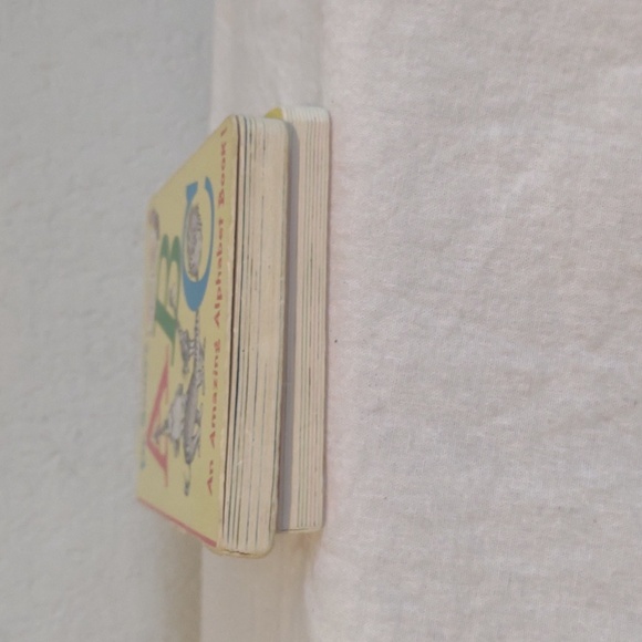 Bundle Dr Seuss's books. 2 total GUC - Picture 9 of 10